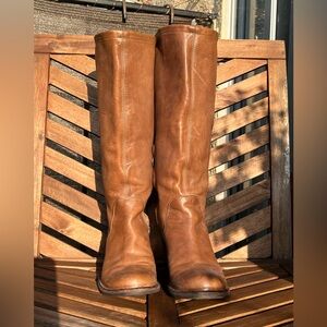 Fiorentini + Baker Women’s brown tall leather boots size 7.5